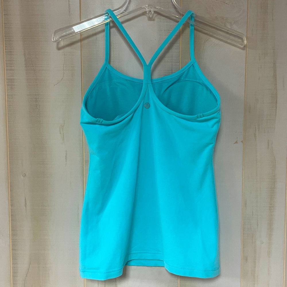 Lululemon Blue Racerback Built In Bra Tank Top Sz S - Picture 2 of 3